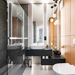 Apartament Port Popowice -darmowy Garaz I Rowery - Meldunki 24na7 - Tramwajem 15 Min Do Rynku, Wrocław